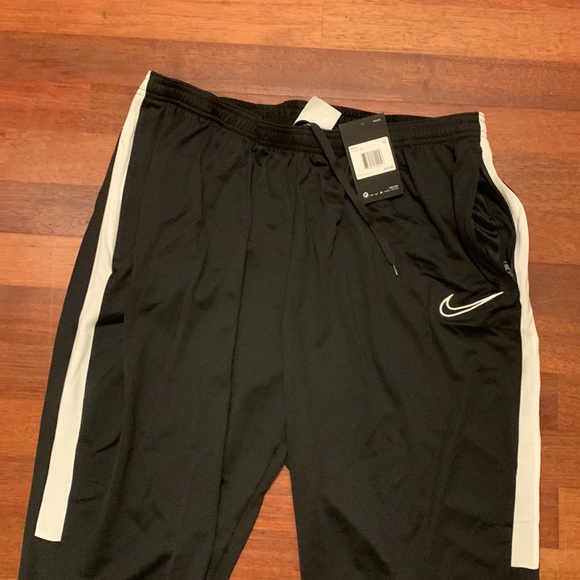 Nike Soccer training pants - Picture 2 of 6